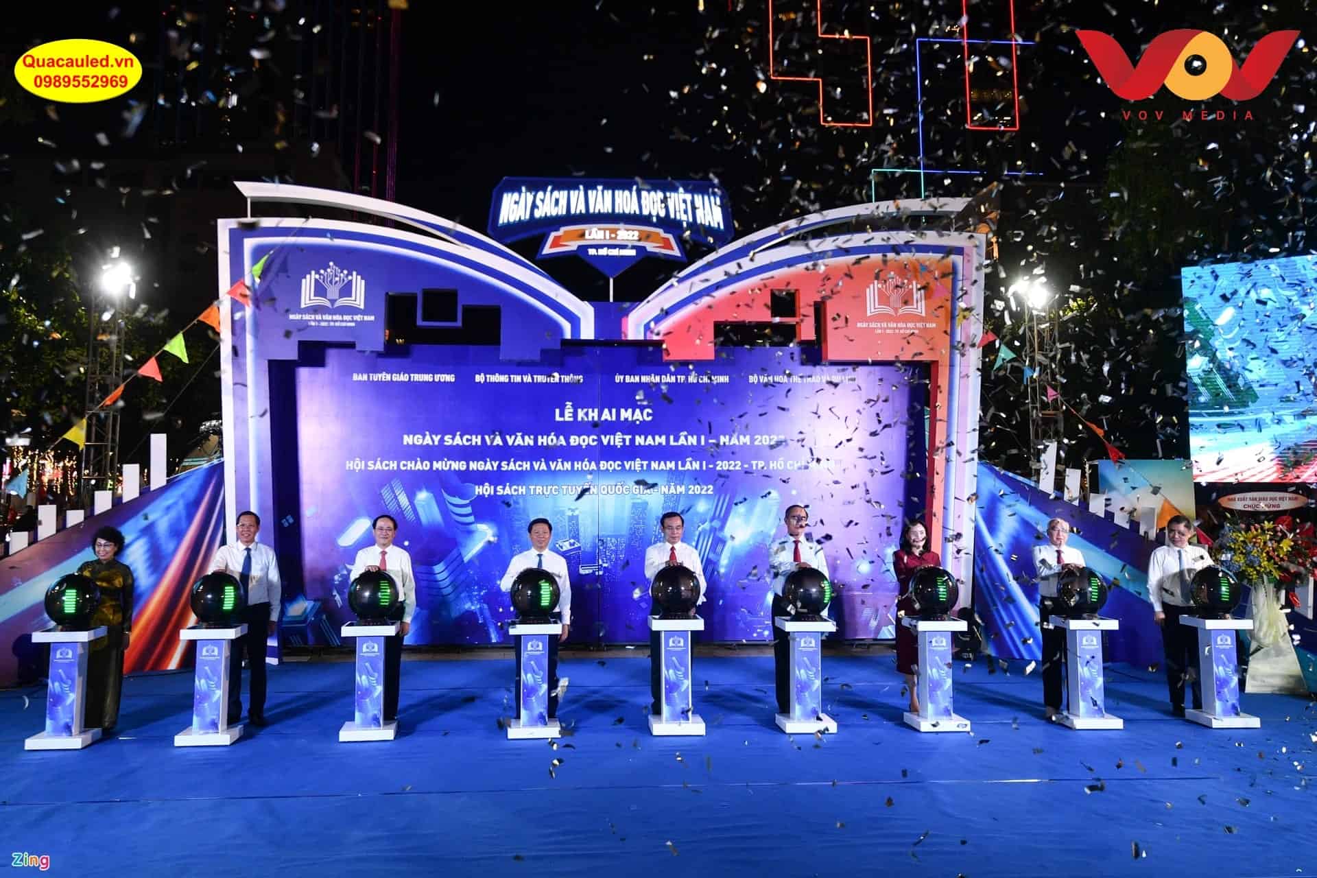 quả cầu led khai trương hà nội